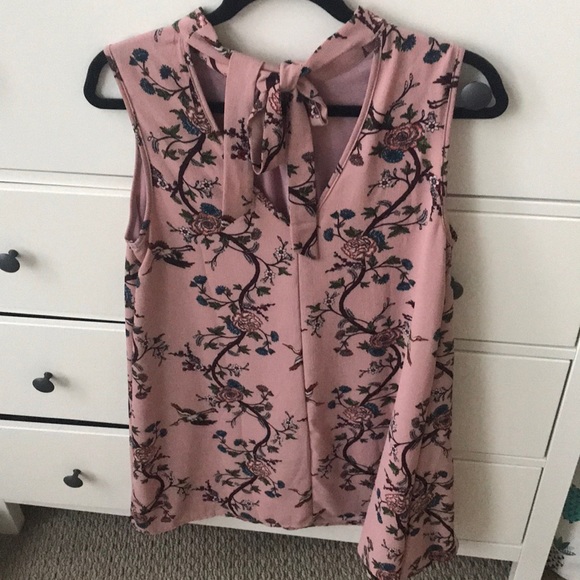 [Alya] Blush floral and vine print dress - Picture 3 of 3